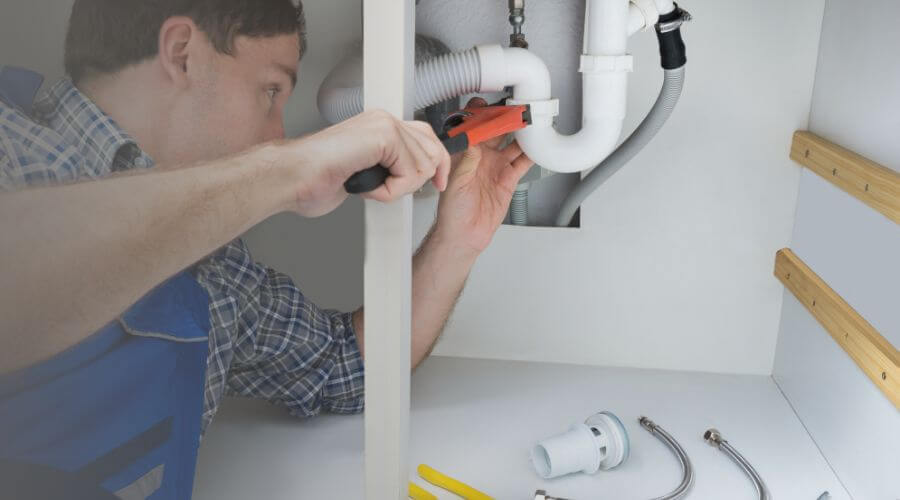 Local water heater installation in Dutchtown, MO